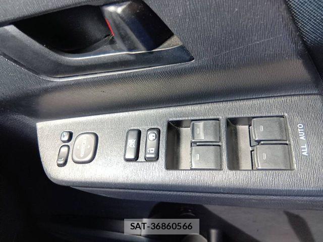 Toyota NOAH 2013-04 7222771-8