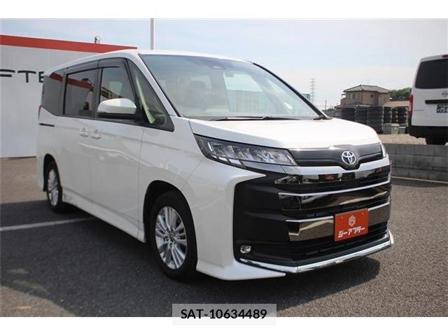 Toyota NOAH 2022-03 7222791-7