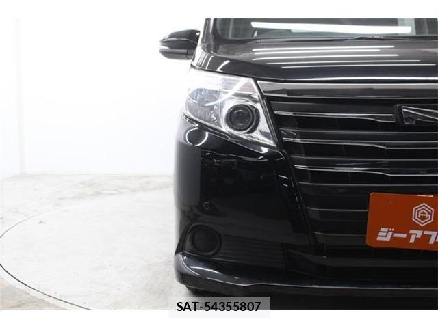 Toyota NOAH 2014-11 7222774-10