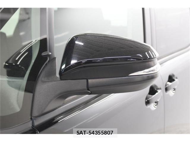 Toyota NOAH 2014-11 7222774-14