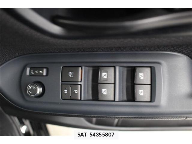 Toyota NOAH 2014-11 7222774-28