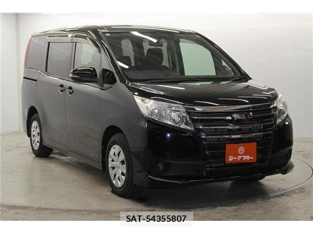 Toyota NOAH 2014-11 7222774-2