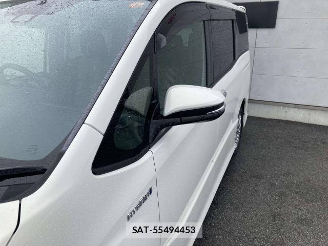 Toyota NOAH 2019-02 7222786-12