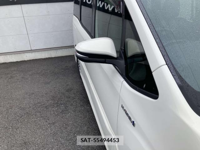 Toyota NOAH 2019-02 7222786-13