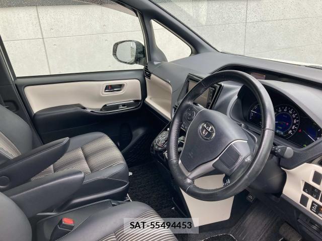 Toyota NOAH 2019-02 7222786-20