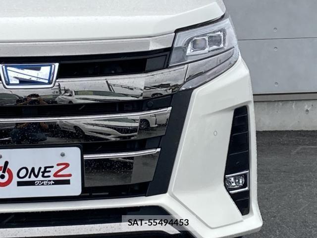 Toyota NOAH 2019-02 7222786-7