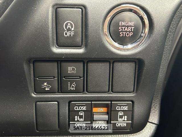 Toyota NOAH 2020-11 7217151-21