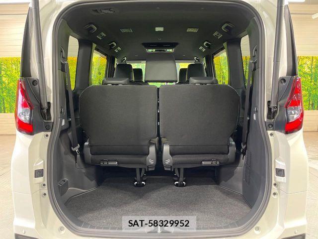 Toyota NOAH 2023-08 7222807-10