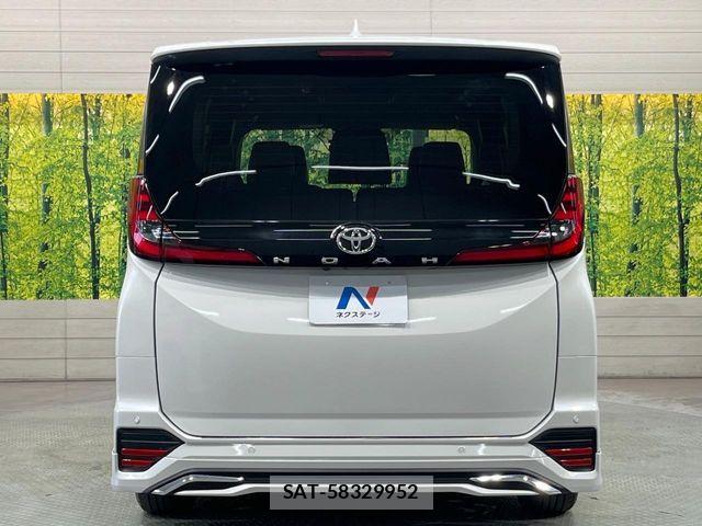 Toyota NOAH 2023-08 7222807-15