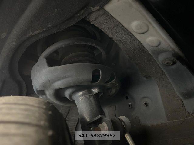 Toyota NOAH 2023-08 7222807-19