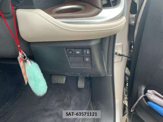 Toyota NOAH 2022-08 7222796-13