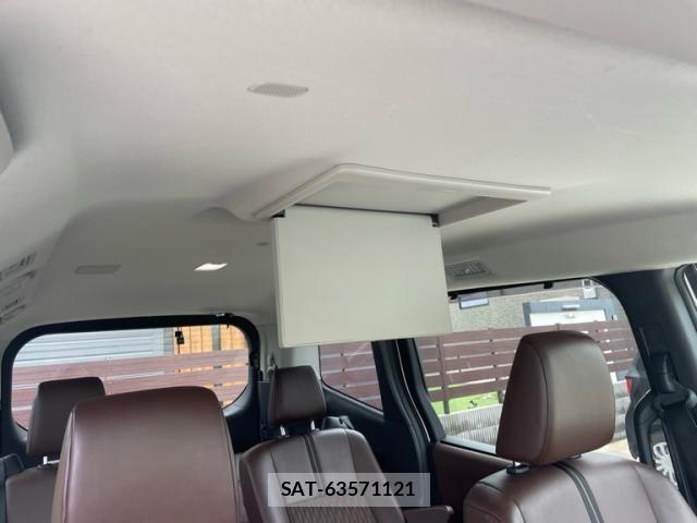 Toyota NOAH 2022-08 7222796-14