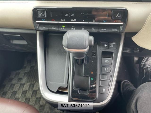 Toyota NOAH 2022-08 7222796-22
