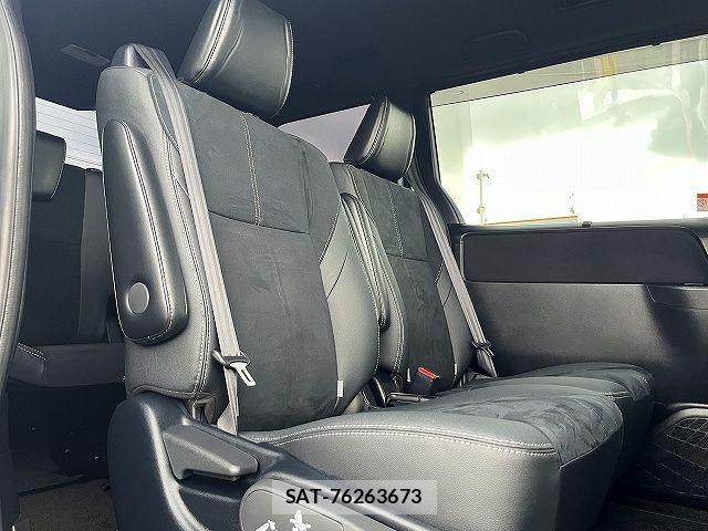 Toyota NOAH 2020-10 7222794-9
