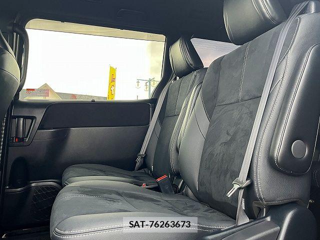 Toyota NOAH 2020-10 7222794-12