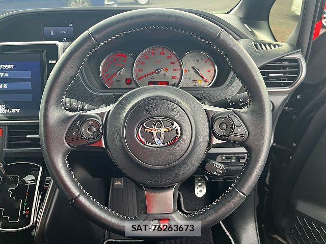 Toyota NOAH 2020-10 7222794-13