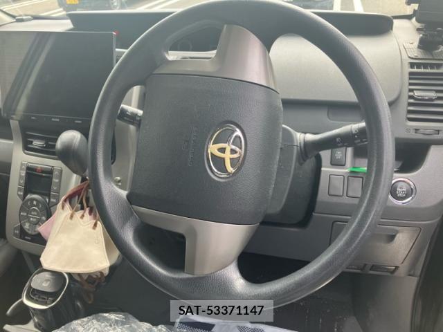 Toyota NOAH 2008-01 7222761-5