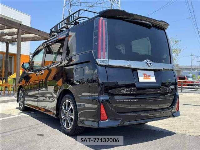 Toyota NOAH 2021-02 7222793-12