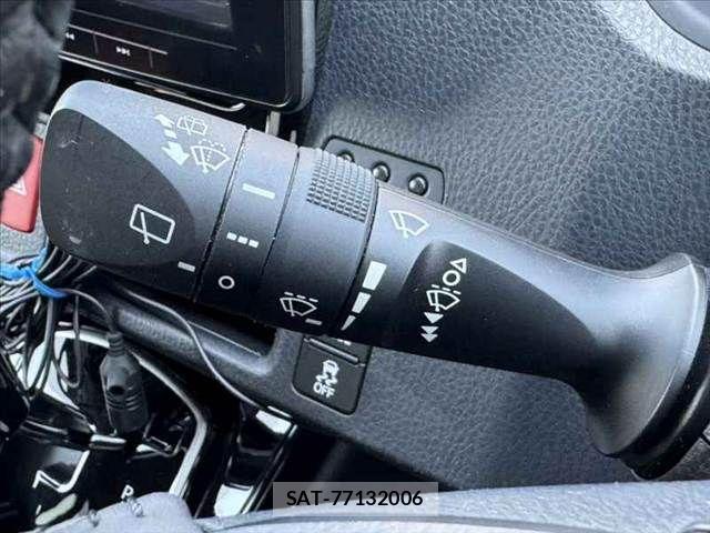 Toyota NOAH 2021-02 7222793-22