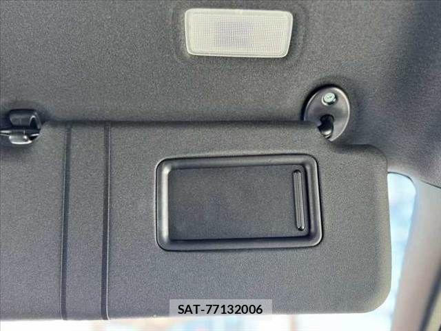 Toyota NOAH 2021-02 7222793-27