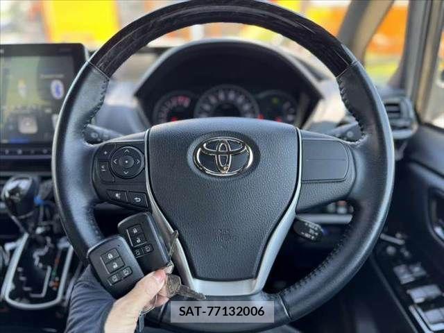 Toyota NOAH 2021-02 7222793-5