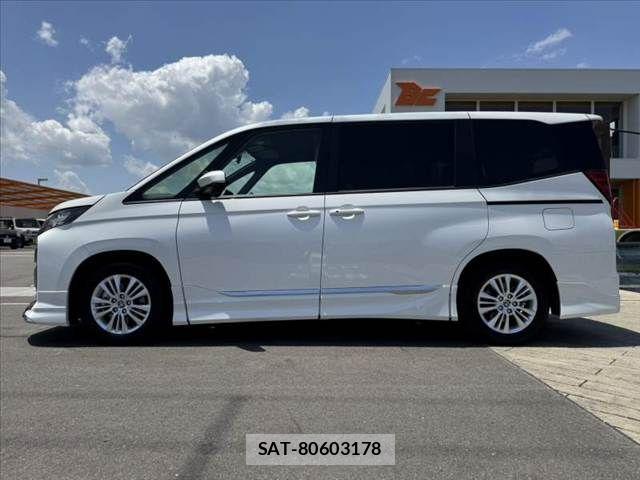Toyota NOAH 2024-03 7222809-10