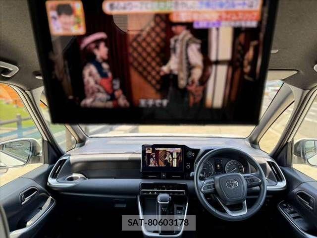 Toyota NOAH 2024-03 7222809-1