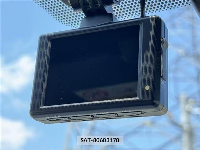 Toyota NOAH 2024-03 7222809-26