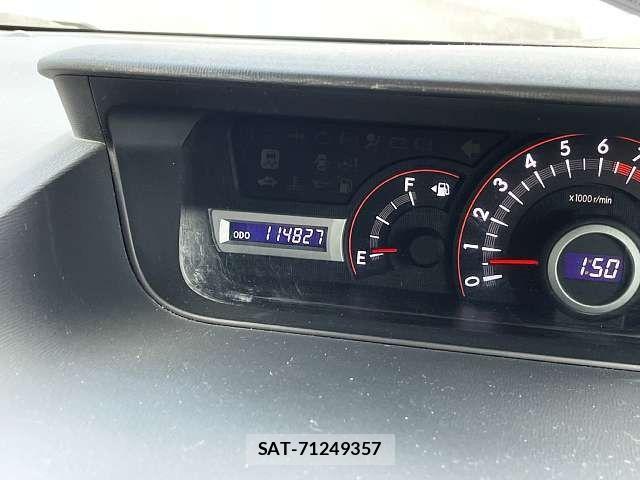 Toyota NOAH 2009-09 7215952-8