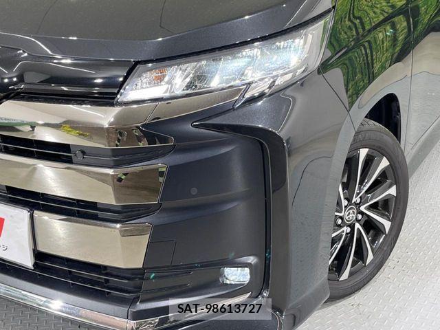 Toyota NOAH 2024-05 7215430-12