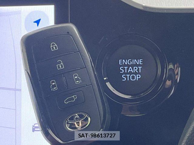 Toyota NOAH 2024-05 7215430-2