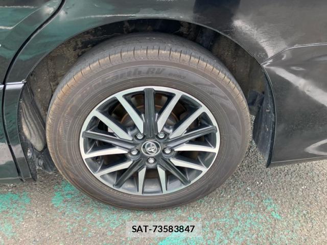 Toyota NOAH 2015-02 7222776-6