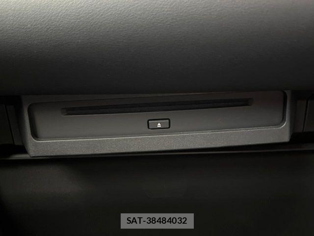 Toyota NOAH 2023-07 7222799-5