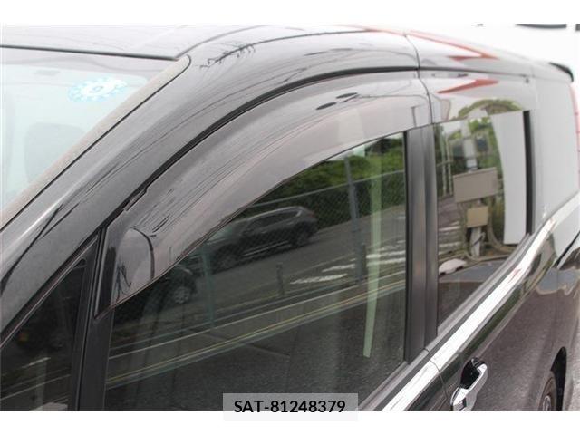 Toyota NOAH 2015-03 7222778-22