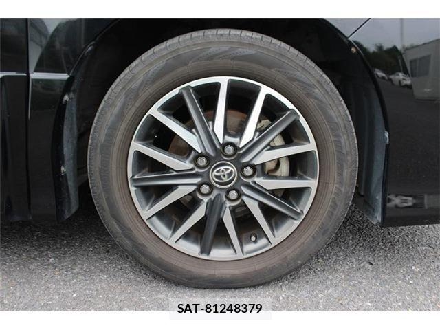 Toyota NOAH 2015-03 7222778-23