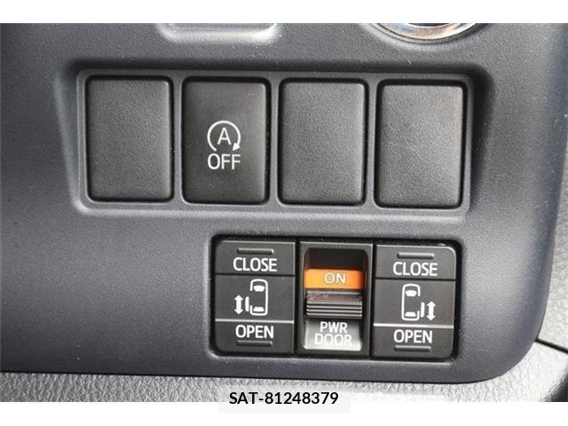 Toyota NOAH 2015-03 7222778-3