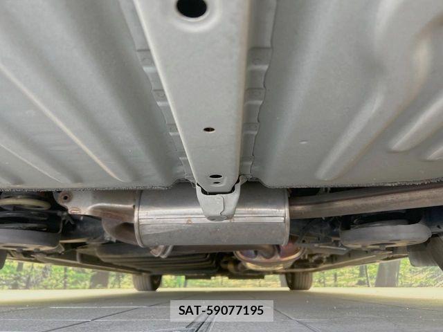 Toyota NOAH 2018-11 7222782-18