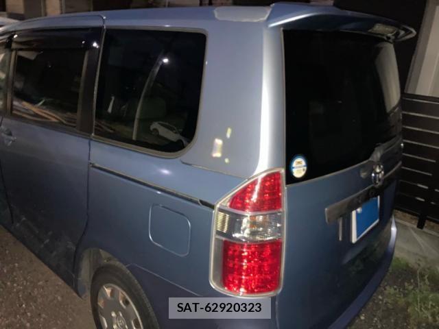Toyota NOAH 2007-07 7222763-4