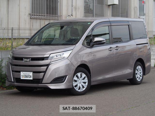 Toyota NOAH 2021-07 7251747-0