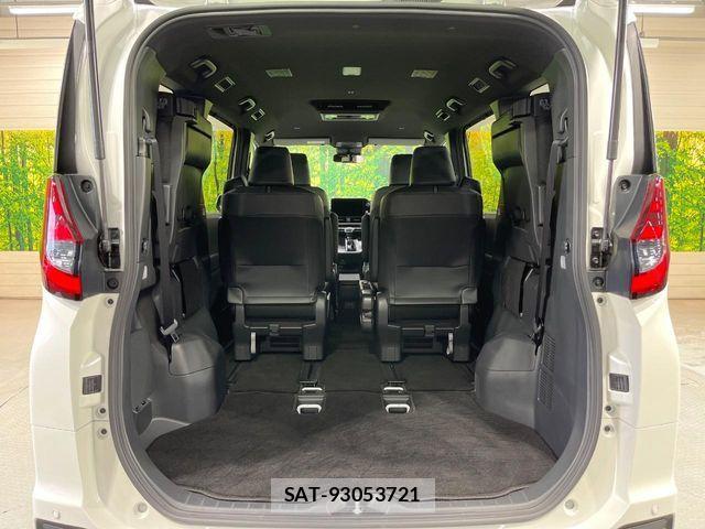 Toyota NOAH 2025-06 7250455-10