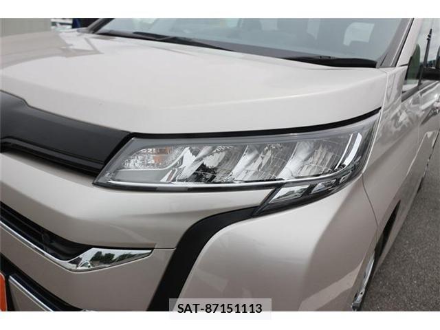 Toyota NOAH 2023-07 7251750-18