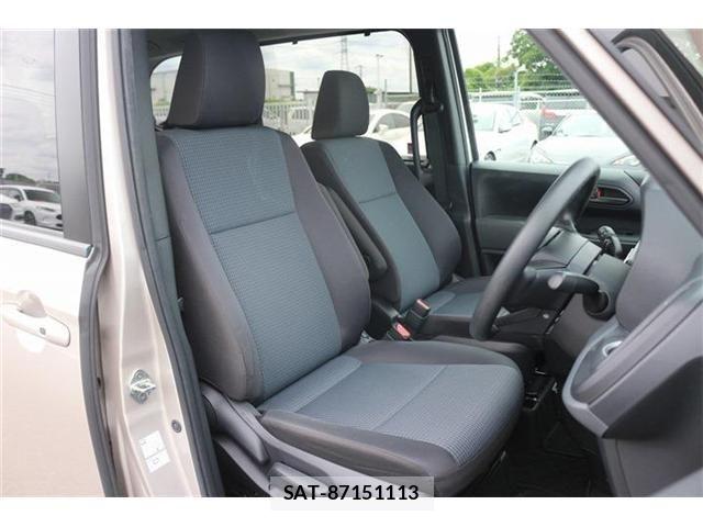 Toyota NOAH 2023-07 7251750-29