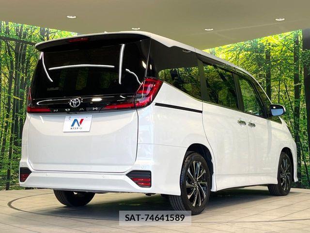 Toyota NOAH 2024-02 7251741-11