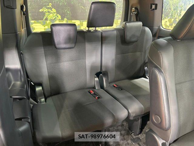 Toyota NOAH 2019-12 7250167-9