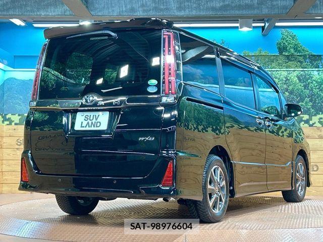 Toyota NOAH 2019-12 7250167-17