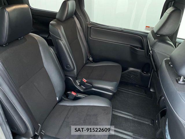 Toyota NOAH 2018-11 7251743-9