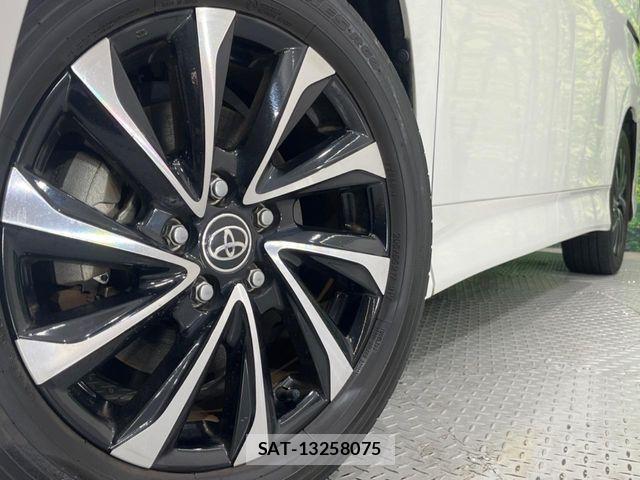 Toyota NOAH 2023-02 7251738-13