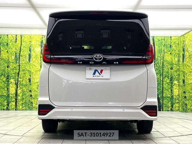 Toyota NOAH 2023-02 7250238-16