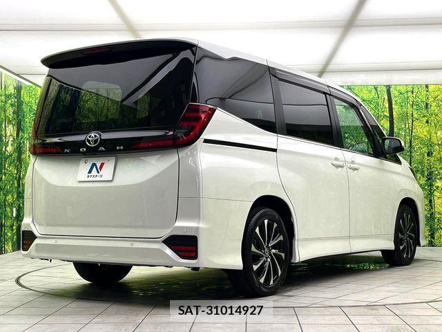 Toyota NOAH 2023-02 7250238-18