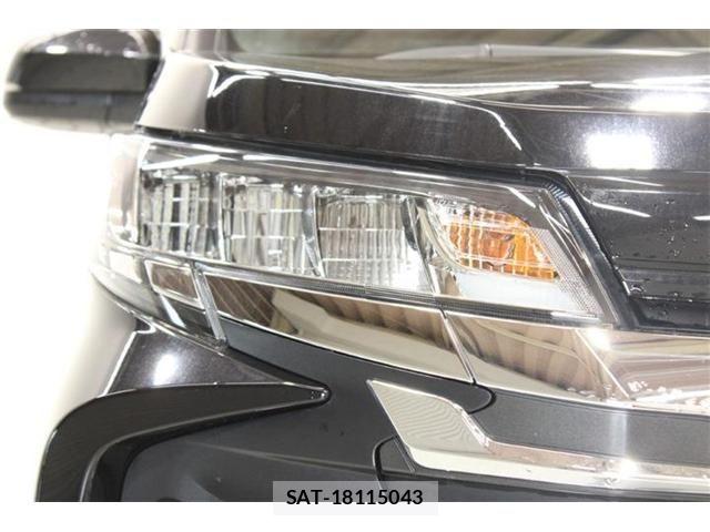 Toyota NOAH 2022-04 7250139-16